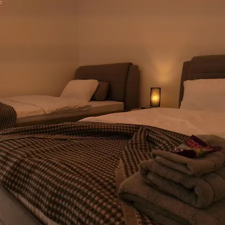 Neu Gebaut - Modern - - Boardinghouse Weiße Taube *