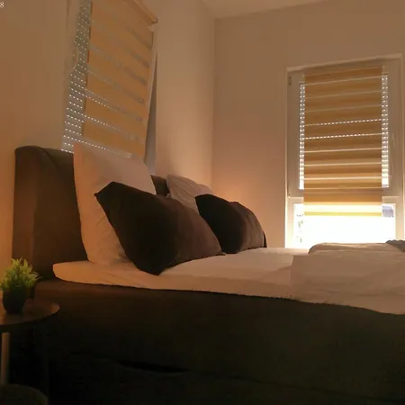 Neu Gebaut - Modern - - Boardinghouse Weisse Taube Hotel apartamentowy