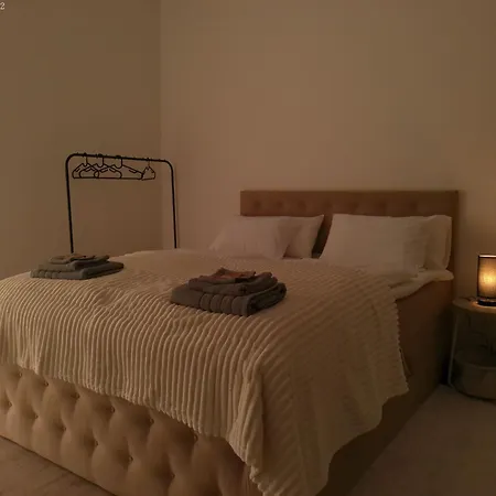 Neu Gebaut - Modern - - Boardinghouse Weiße Taube Aparthotel Altenstadt