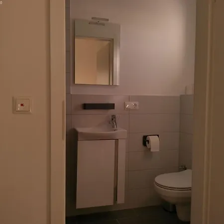 Neu Gebaut - Modern - - Boardinghouse Weisse Taube * Altenstadt