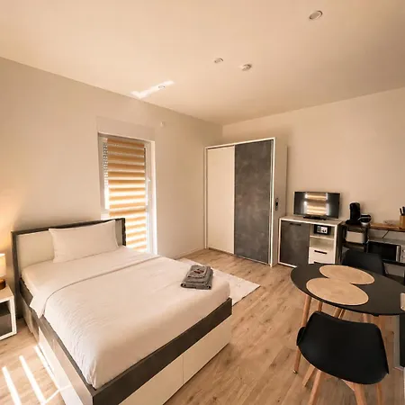 Neu Gebaut - Modern - - Boardinghouse Weiße Taube Aparthotel