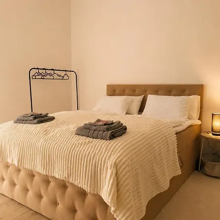Neu Gebaut - Modern - - Boardinghouse Weiße Taube Aparthotel