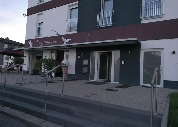 Neu Gebaut - Modern - - Boardinghouse Weisse Taube Altenstadt