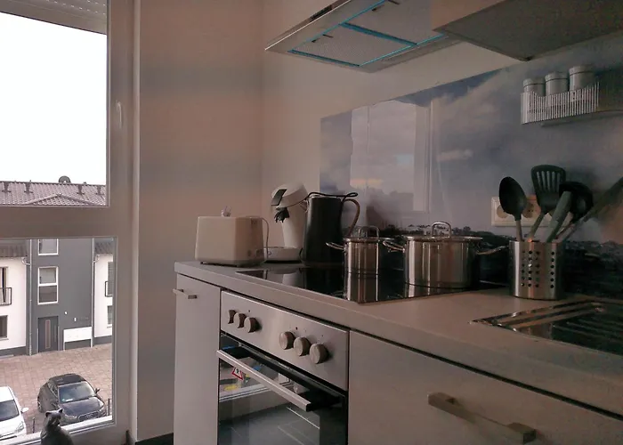 Neu Gebaut - Modern - - Boardinghouse Weisse Taube Lägenhetshotell Altenstadt