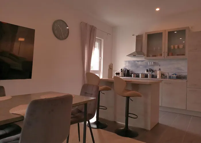 Hotel apartamentowy Neu Gebaut - Modern - - Boardinghouse Weisse Taube