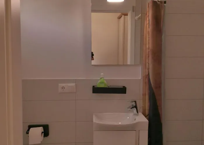 Hotel apartamentowy Neu Gebaut - Modern - - Boardinghouse Weisse Taube *