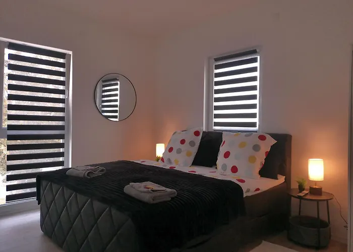 Neu Gebaut - Modern - - Boardinghouse Weisse Taube Lägenhetshotell