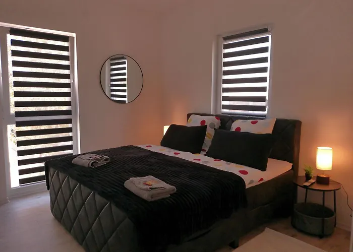 Neu Gebaut - Modern - - Boardinghouse Weisse Taube *