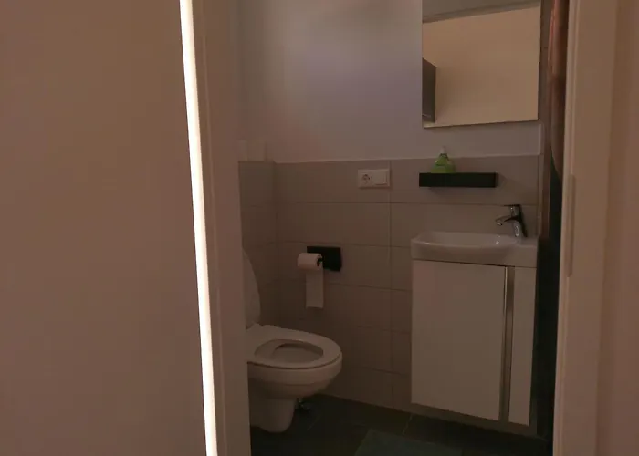 Neu Gebaut - Modern - - Boardinghouse Weisse Taube *