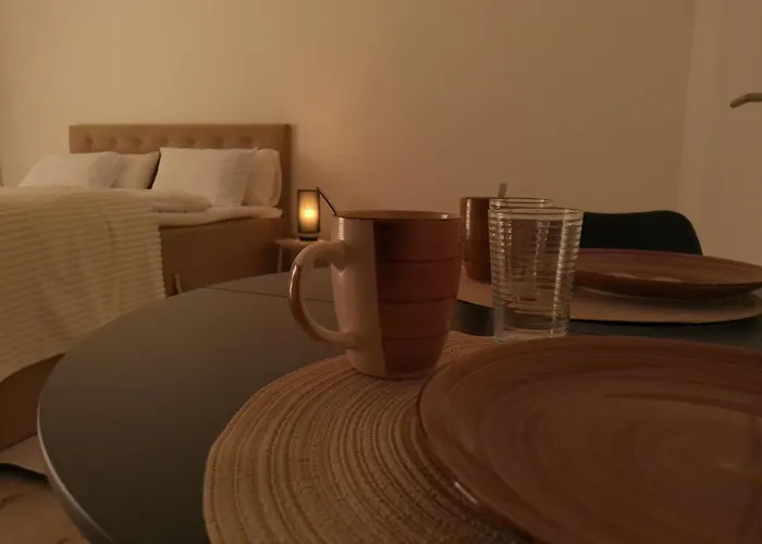 Lägenhetshotell Neu Gebaut - Modern - - Boardinghouse Weisse Taube Altenstadt